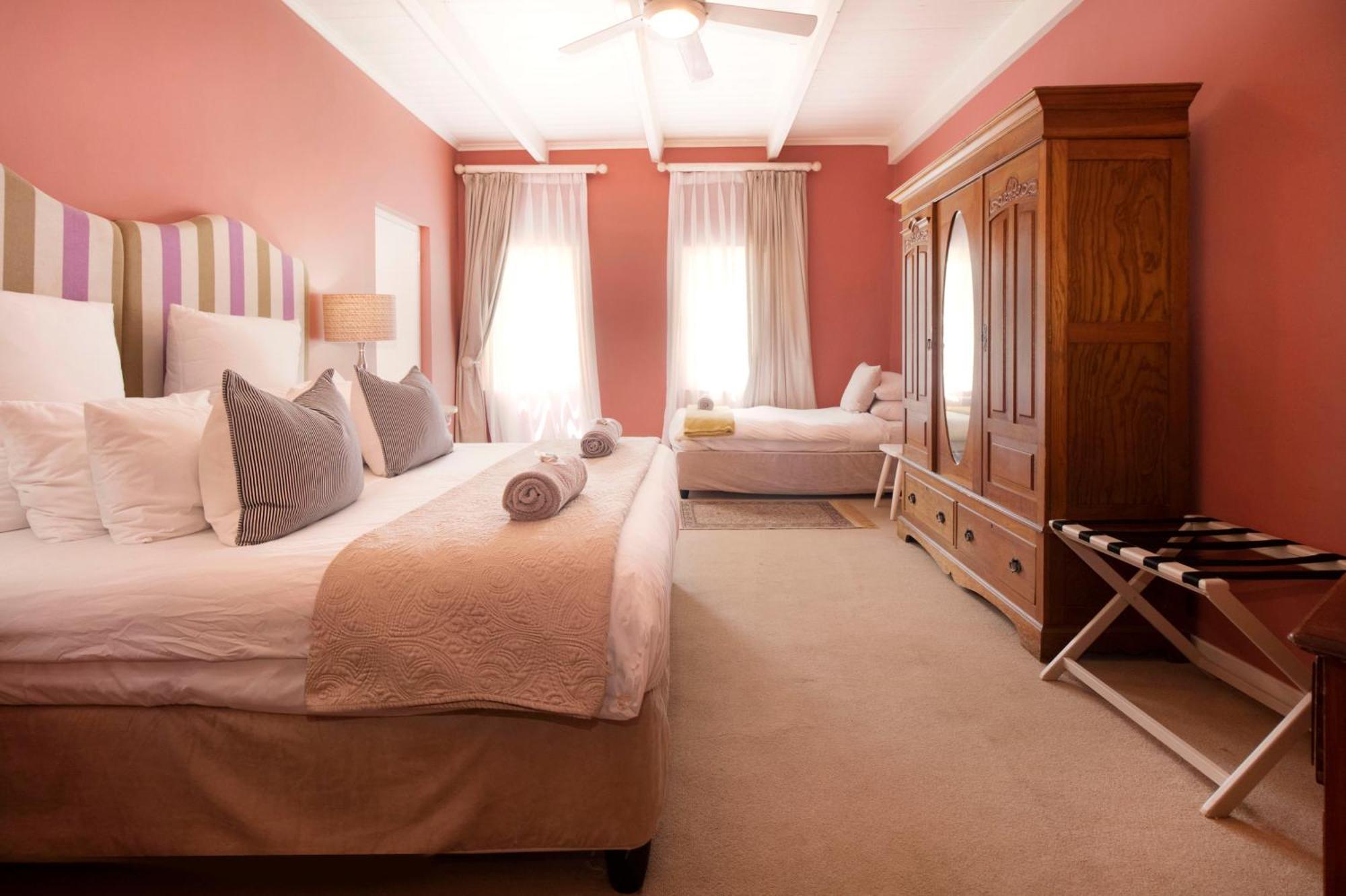 Knorhoek Country Guesthouse Stellenbosch Bagian luar foto